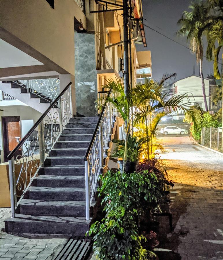 Townhouse - The Urban Inn Dibrugarh Esterno foto